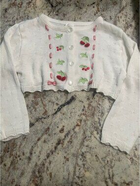 Girls kids White Embroidered Short  Cardigan Size 4 Used